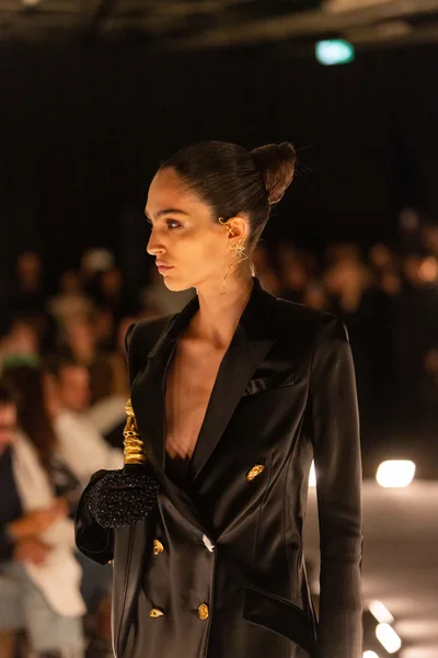 Look 39